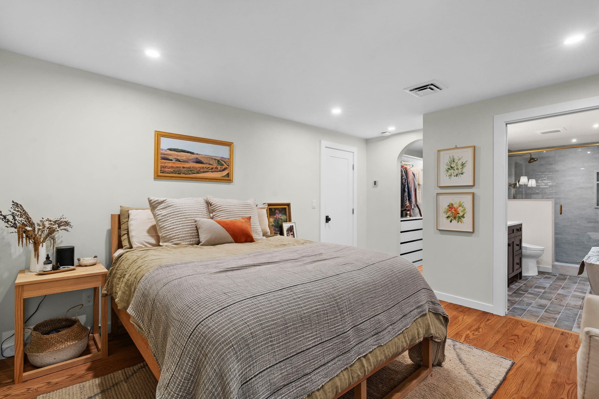 River Front Master Suite in North Bend, looking from the bedroom through to the closet and ensuite